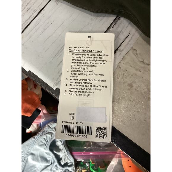 Lululemon Athletica Women's Define Track Jacket Luon  Slim Fit Size 10 - Picture 3 of 5